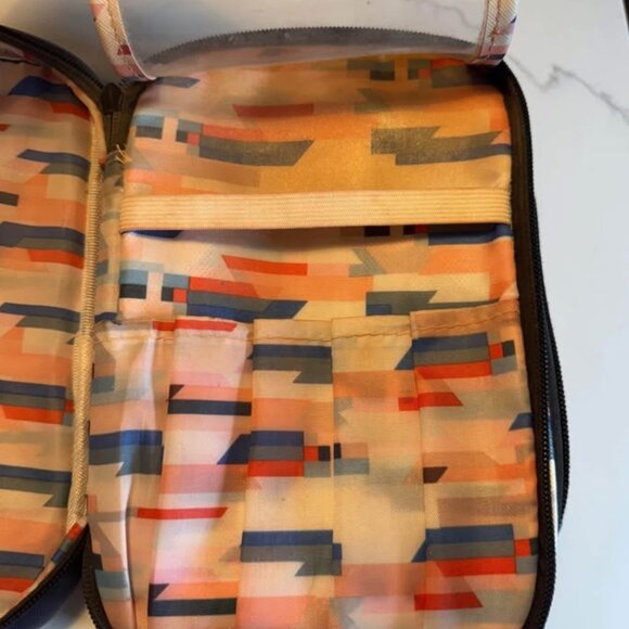 Yumi Kim Vinyl Zipper Makeup Caboodle - Picture 4 of 5